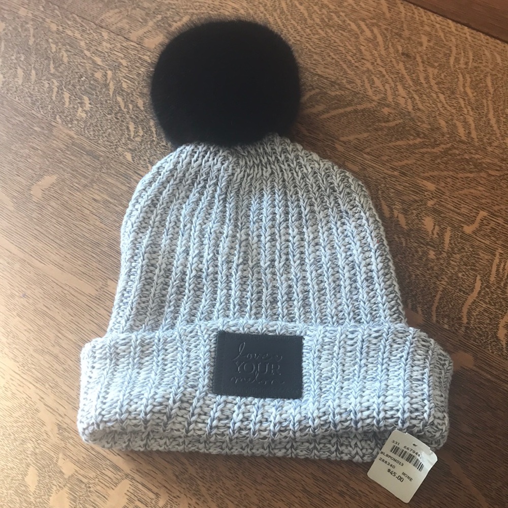 BNWT love your melon cuffed beanie